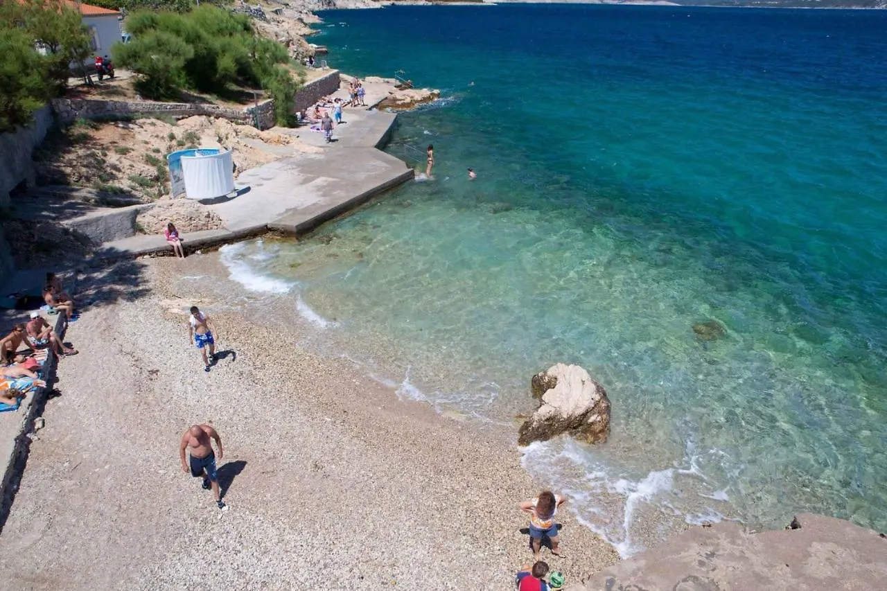 Apartments In Silo Insel Krk 13561