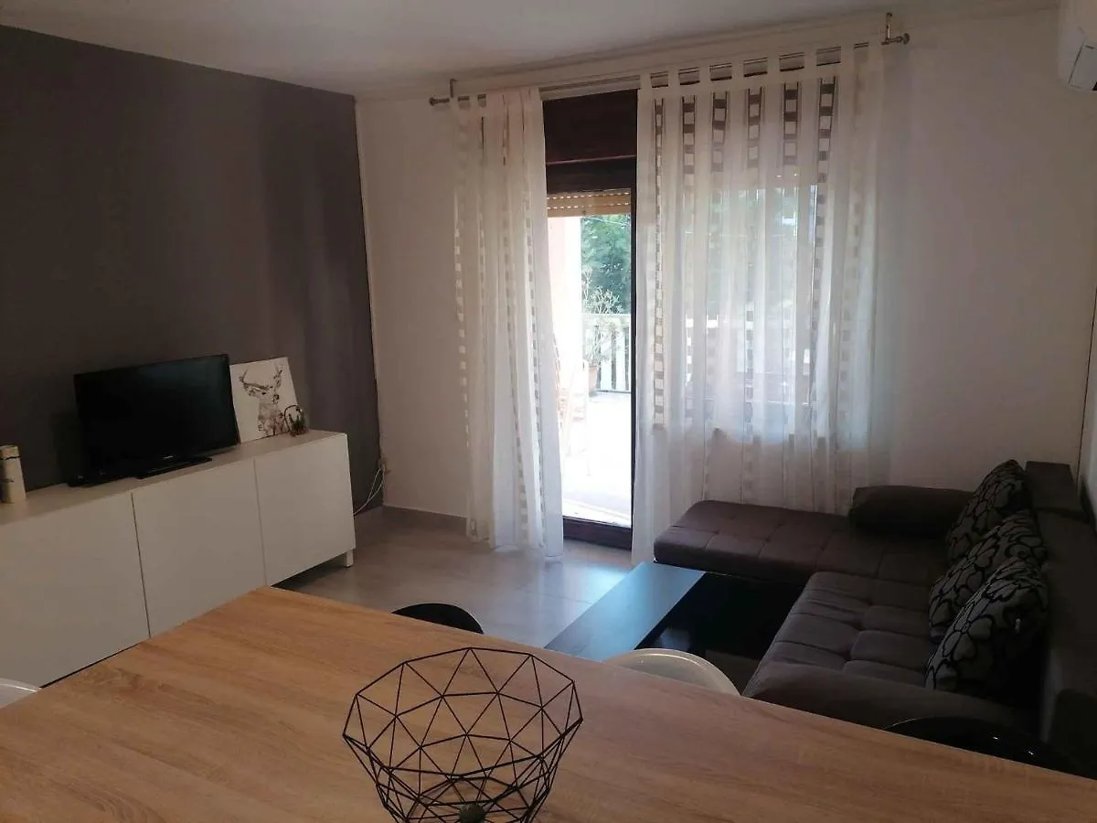 Apartments In Silo Insel Krk 13561