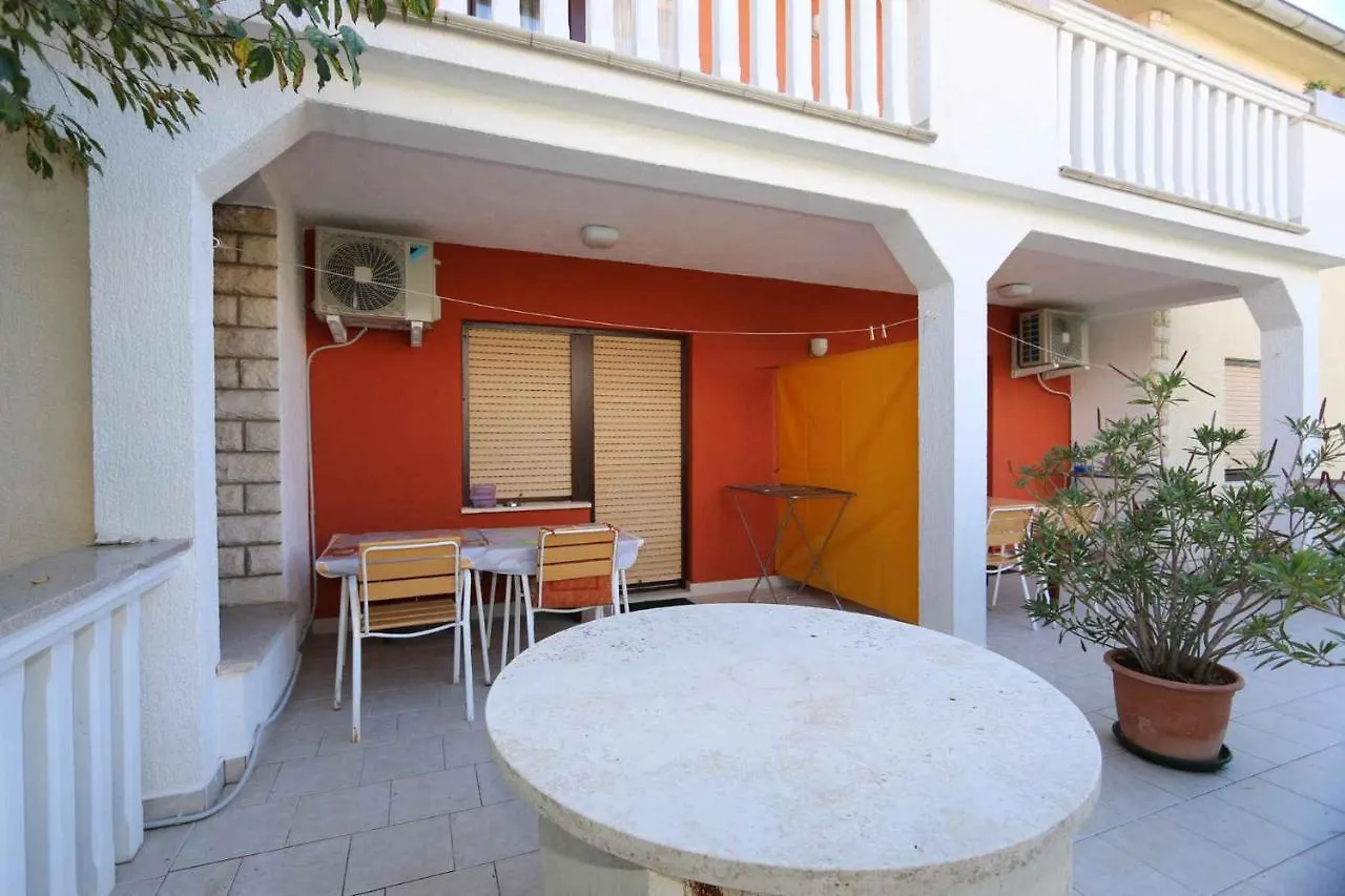 Apartments In Silo Insel Krk 13561