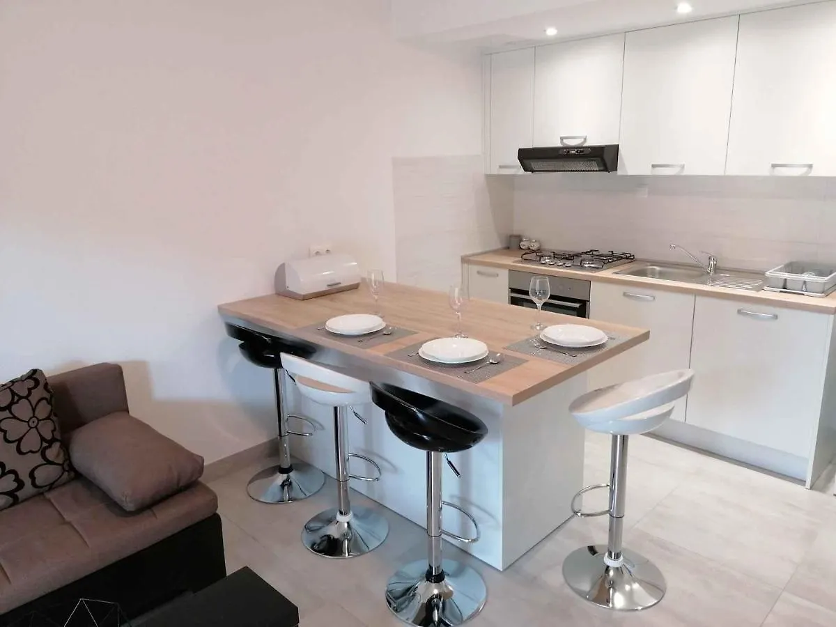 Apartments In Silo Insel Krk 13561 Šilo